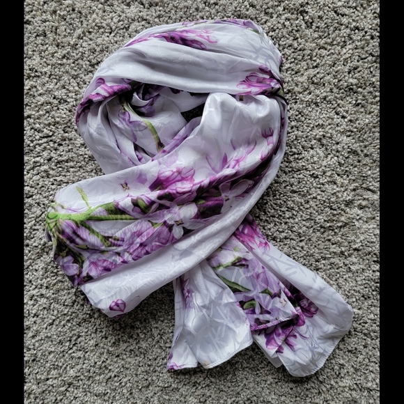 Unique White Women's CK Monogram Purple Flower Printed Polyester Scarf - Picture 1 of 8